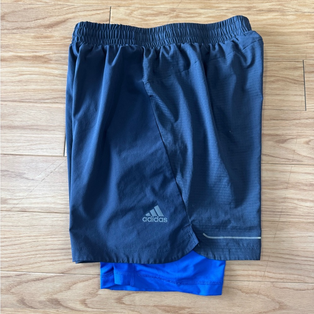 men’s adidas size medium  shorts